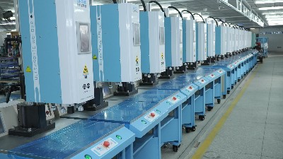 金灣超聲波焊接機購買怎么選，選靈科超聲波！